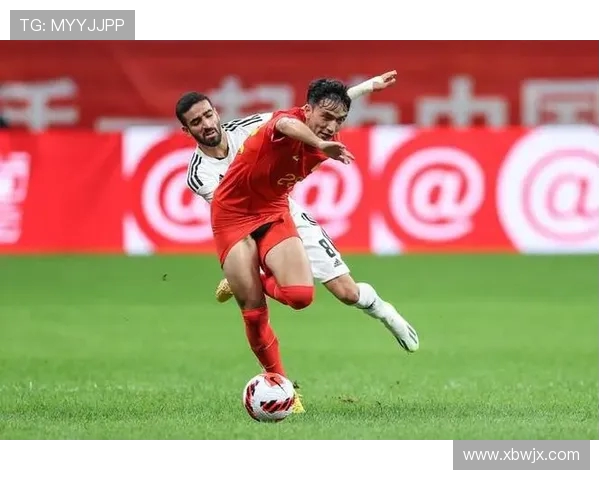 中国男足U23迎战劲敌全力争胜期待突破自我展现青春风采