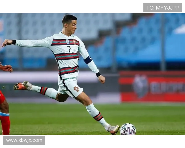 因戈尔施与德累斯顿激战正酣球迷期待精彩对决与精彩进球