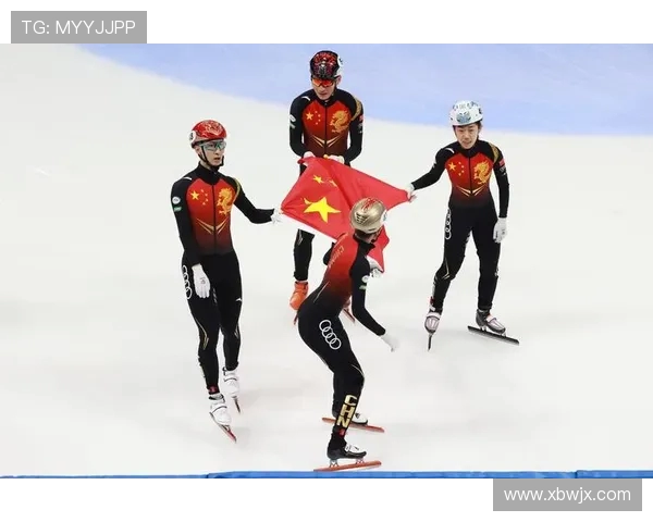 悉尼女队与堪培拉联女队激战正酣争夺澳大利亚女子足球联赛冠军荣耀 悉尼女队与堪培拉联女队激战正酣争夺澳大利亚女子足球联赛冠军荣耀