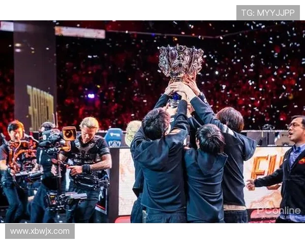 DOTA2节奏排行榜揭晓FPX强势跻身第六名引发热议 DOTA2节奏排行榜揭晓FPX强势跻身第六名引发热议