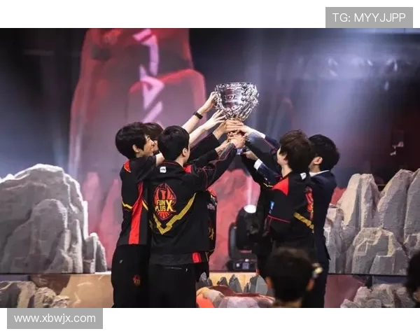 FPX战队以91分稳居Major赛积分榜首位争夺冠军之路愈发明朗 FPX战队以91分稳居Major赛积分榜首位争夺冠军之路愈发明朗