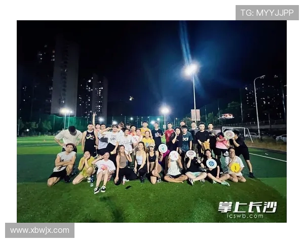 南京飞盘队在全国飞盘速度排行榜中荣获第十名展现出色实力与潜力